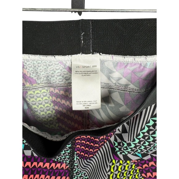 Victorias Secret VSX Sport Bra Shorts Set Womens Medium Multicolor Geometric - Picture 8 of 10